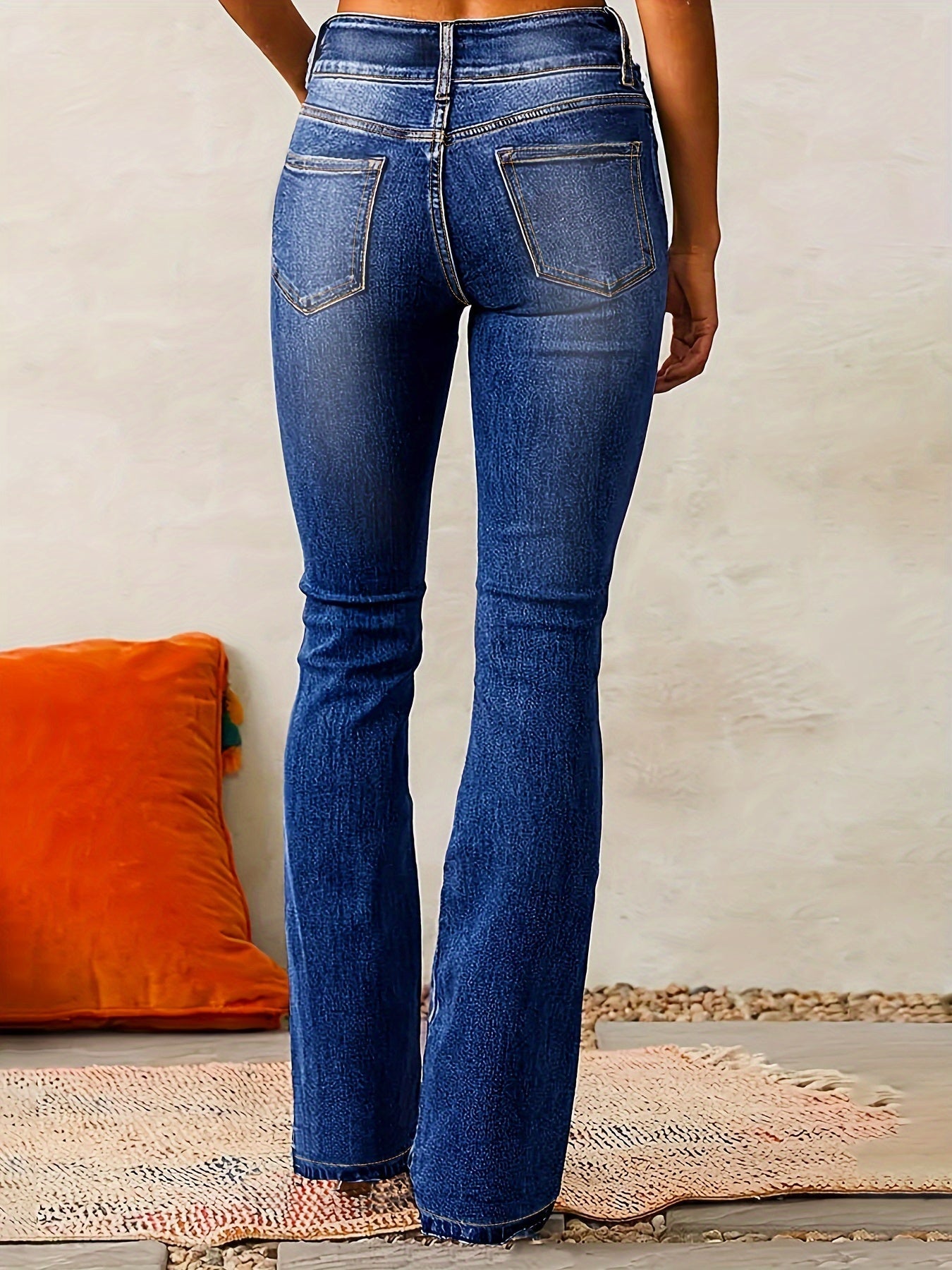 Eva | High‑Waisted Flared Jeans